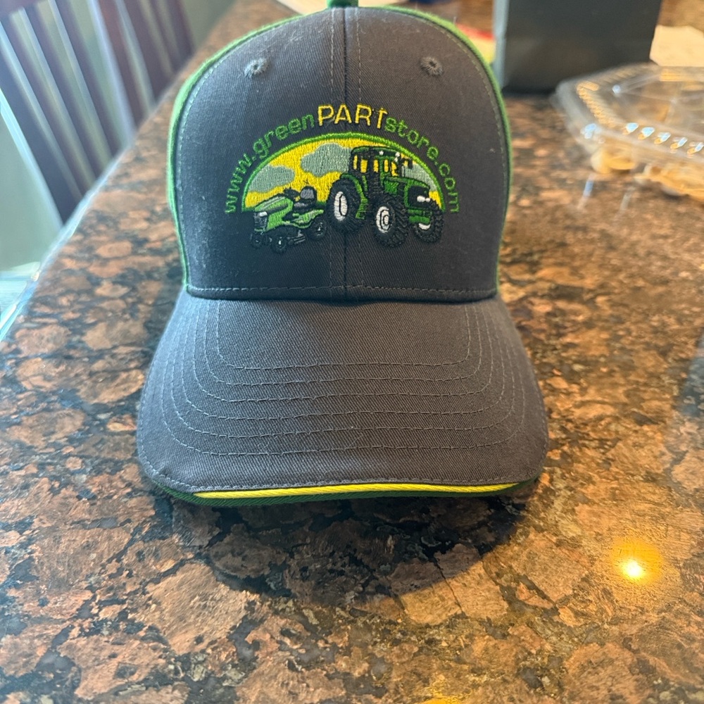 GreenPartStore Black and Green Tractor Hat